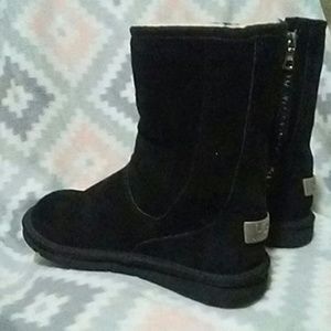 Ugg australia black suede boots sz 7